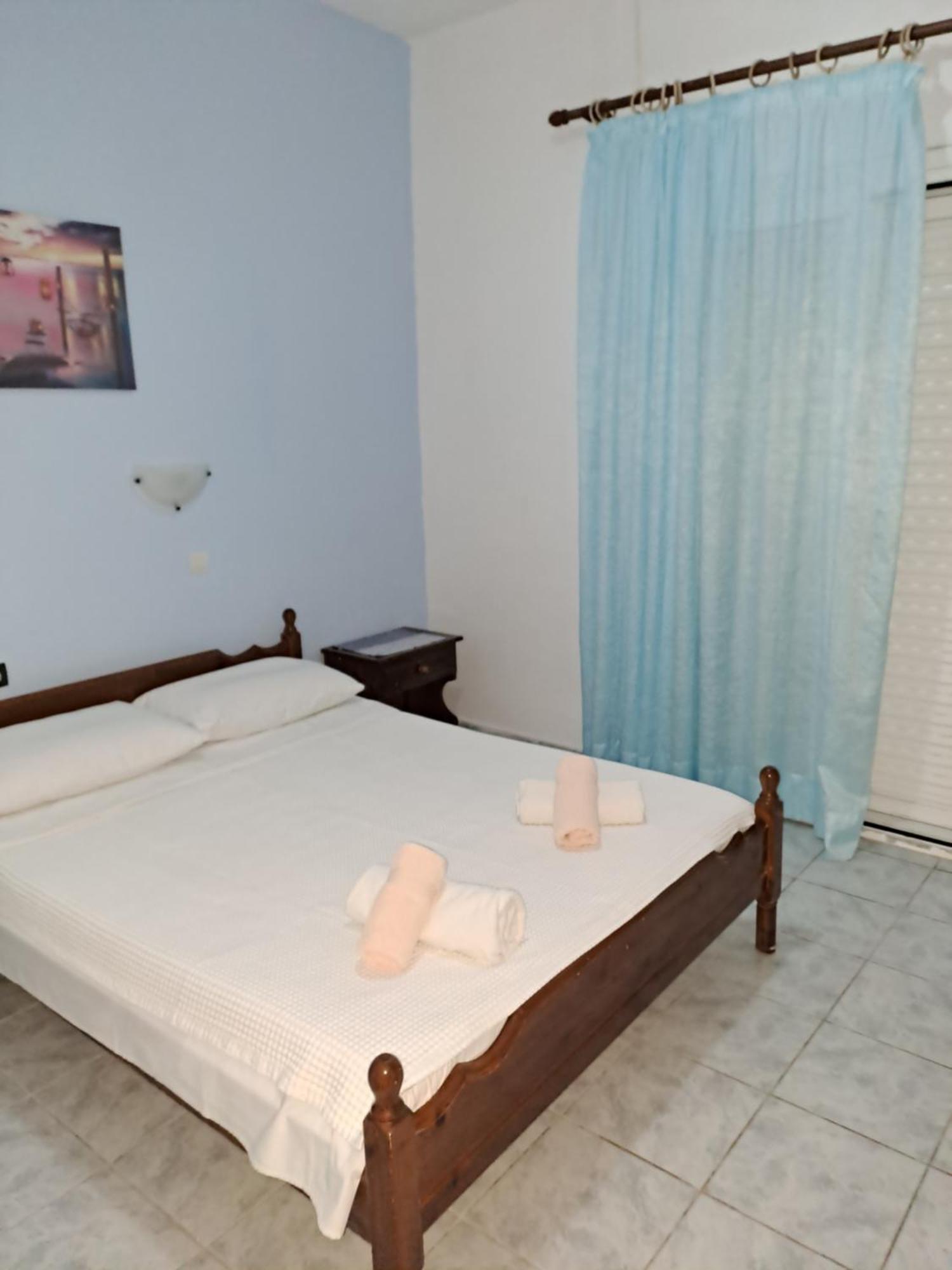 Tony'S Apartments Agios Georgios  Ngoại thất bức ảnh