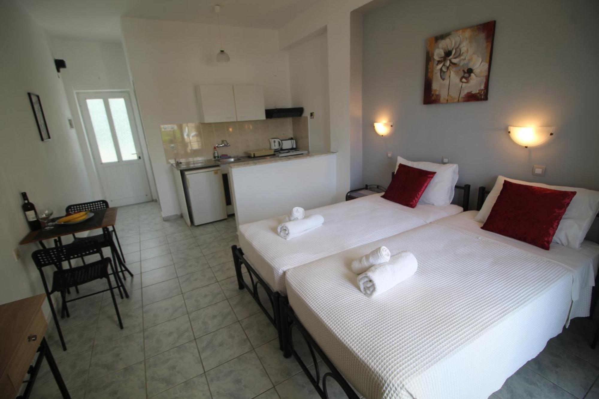 Tony'S Apartments Agios Georgios  Ngoại thất bức ảnh