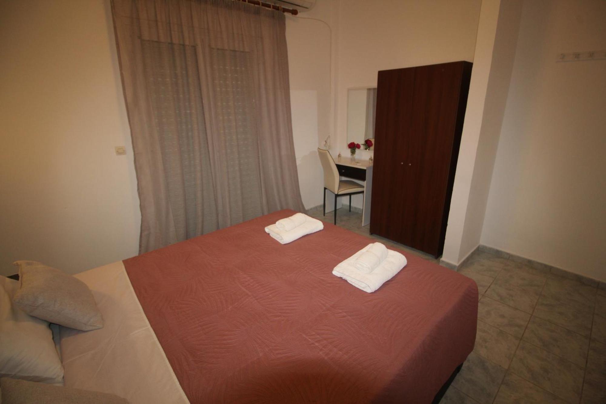 Tony'S Apartments Agios Georgios  Ngoại thất bức ảnh