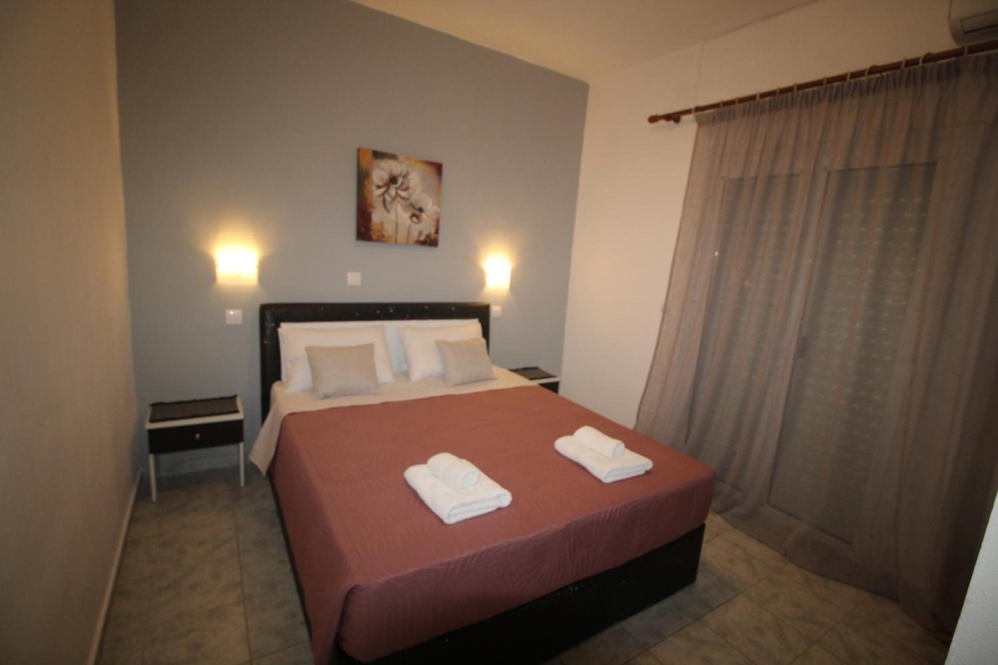 Tony'S Apartments Agios Georgios  Ngoại thất bức ảnh