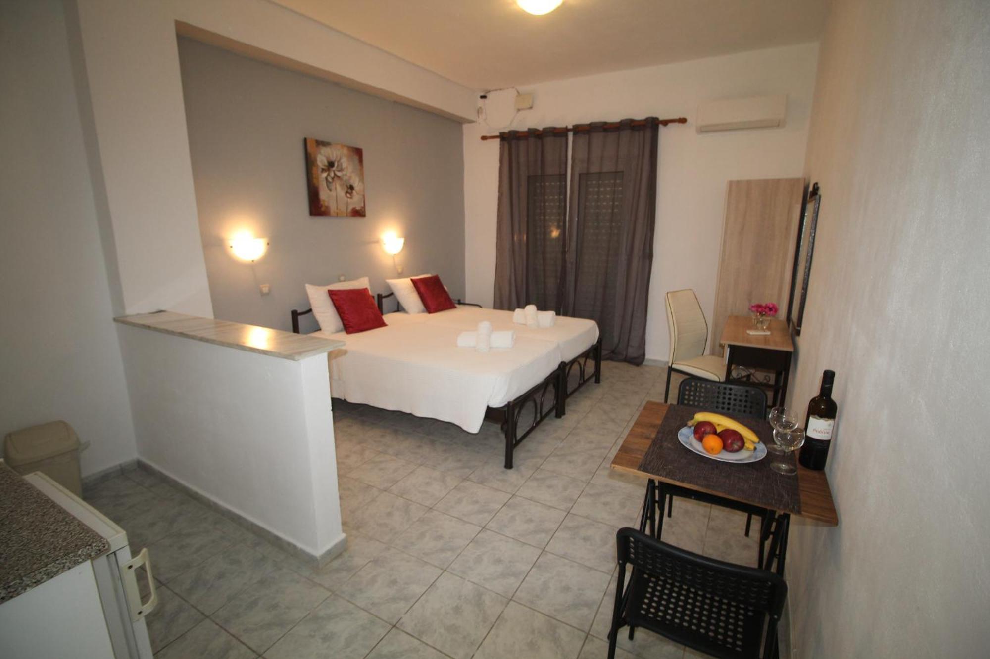 Tony'S Apartments Agios Georgios  Ngoại thất bức ảnh