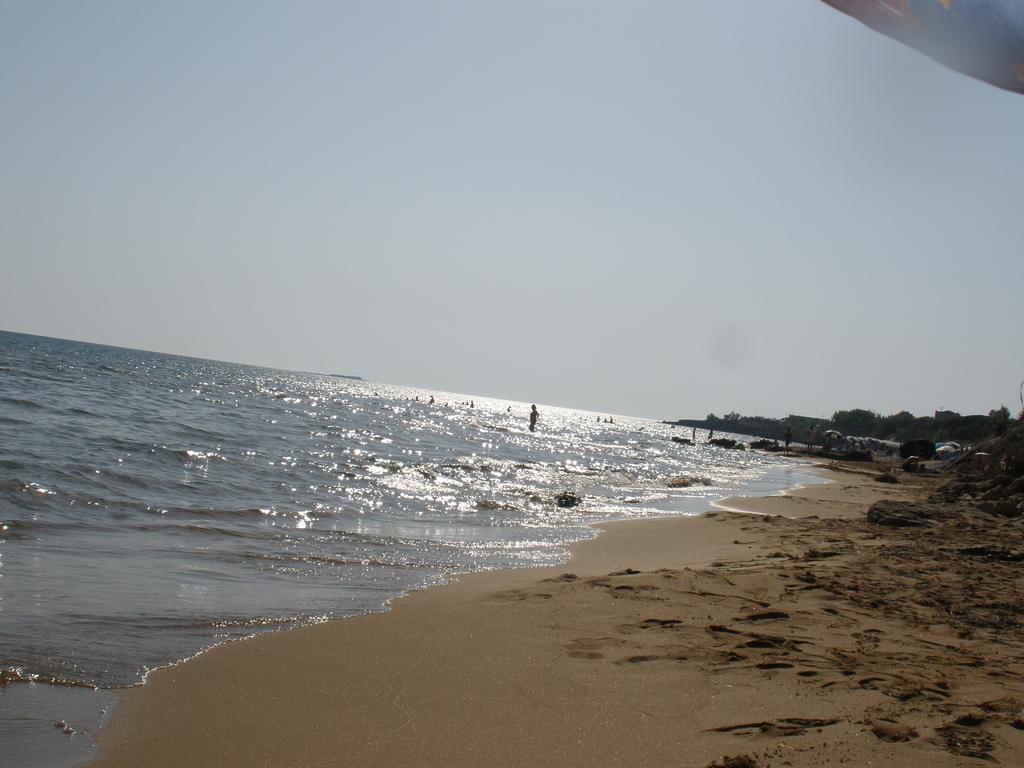 Tony'S Apartments Agios Georgios  Ngoại thất bức ảnh